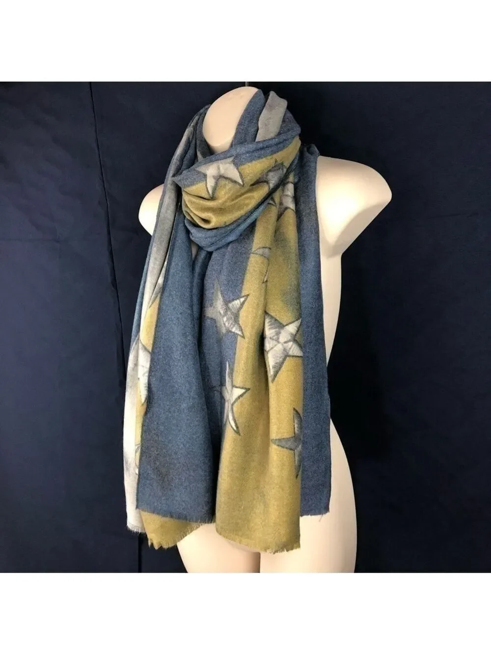 N/A fringed hem